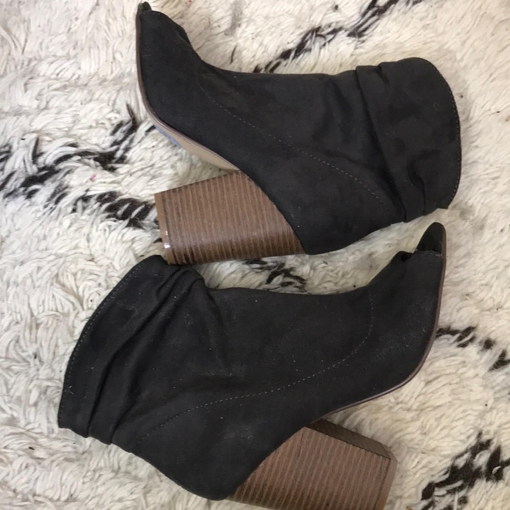 indigo rd booties